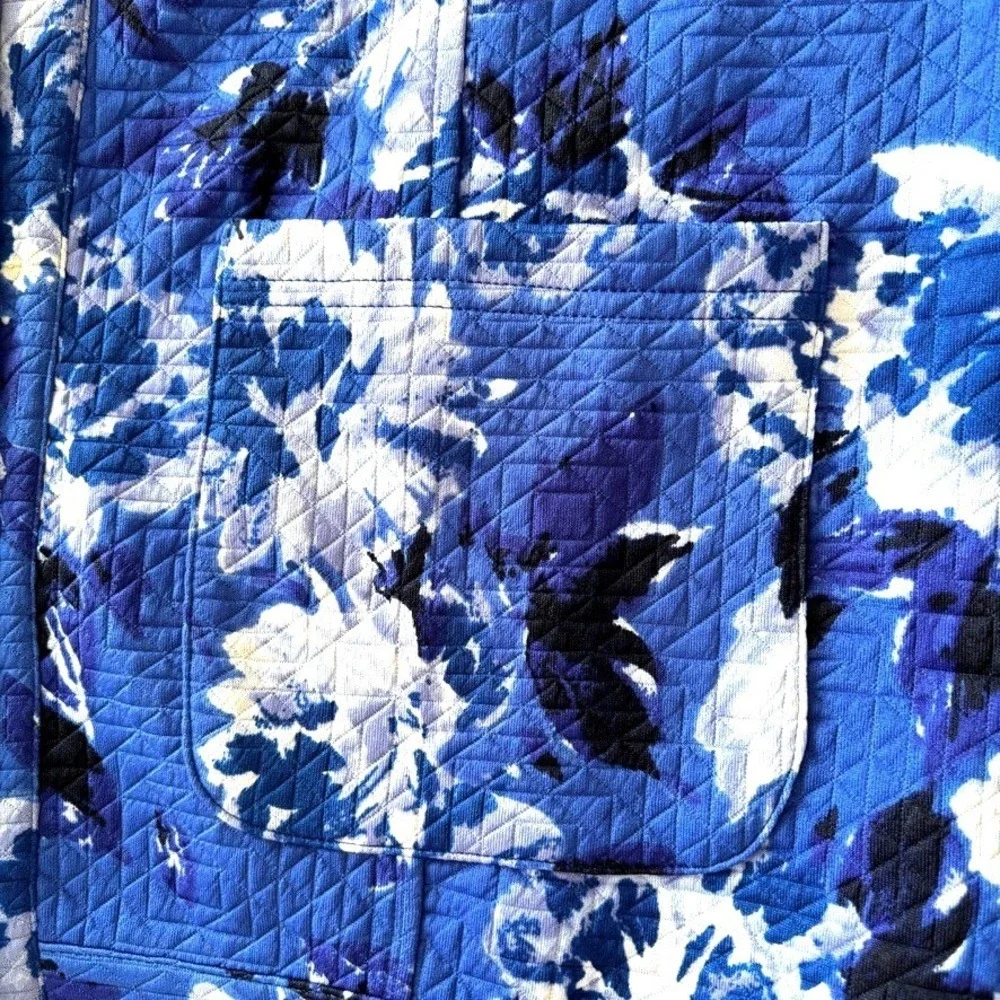 Mizrahi Blue Floral Quilt Open Front Jacket Sz L Polished Casual Classic Cottage